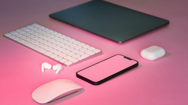 Essential Computer Gadgets for Tech-Savvy Professionals